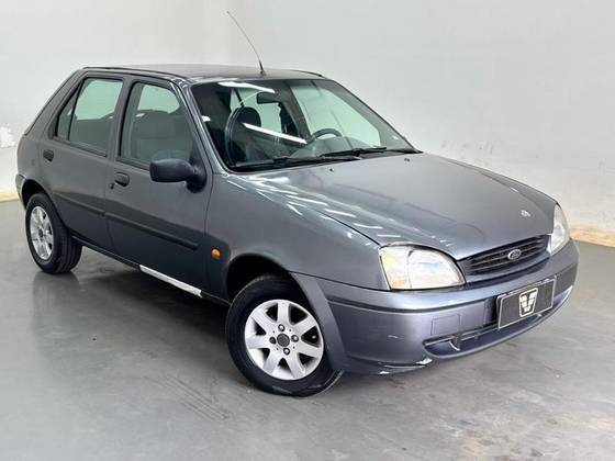 FORD FIESTA 1.0 MPI STREET 8V GASOLINA 4P MANUAL FORD FIESTA 1.0 MPI STREET 8V GASOLINA 4P MANUAL